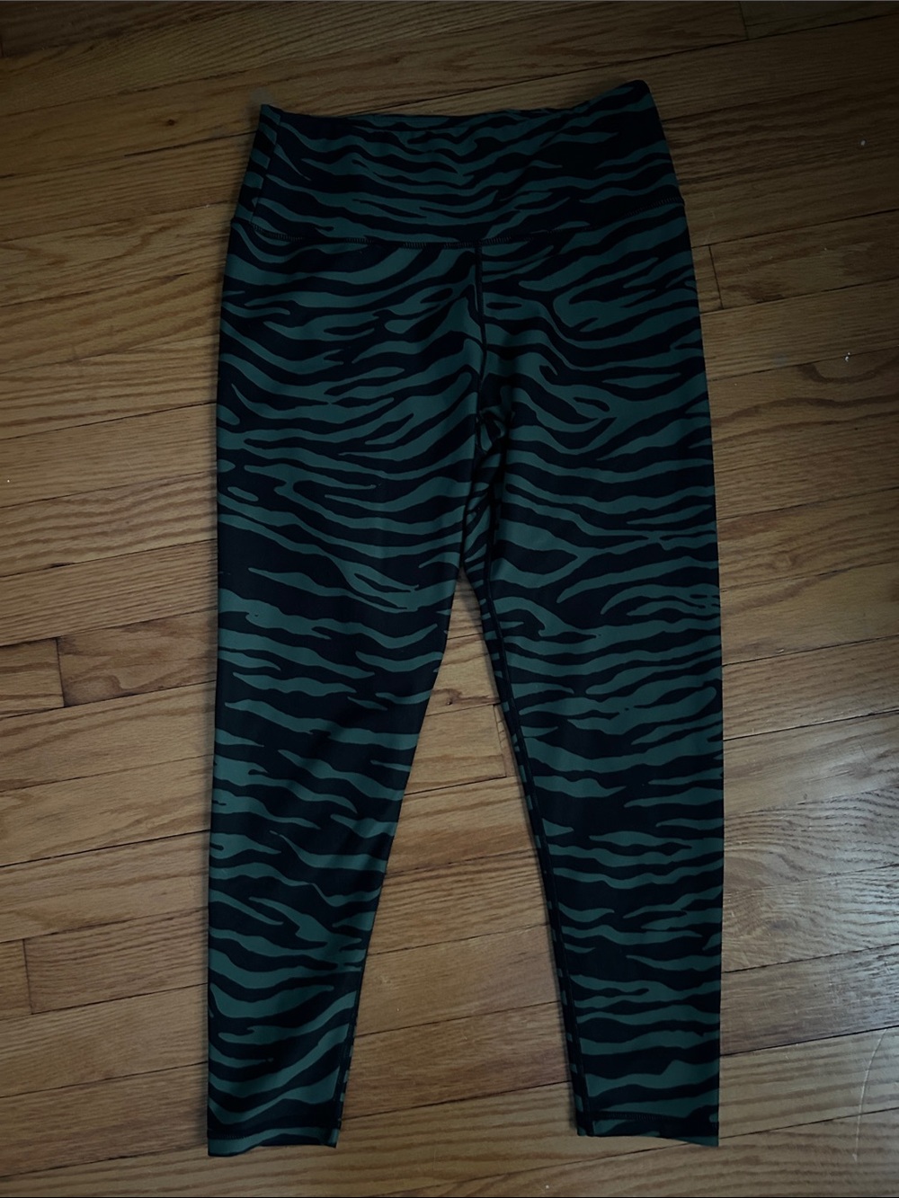 Aqua Green and Black Zebra Print Leggings from Bloomingdales size M